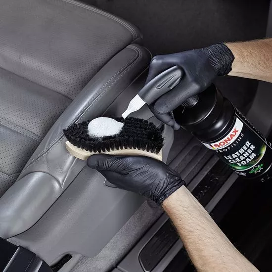 Средство для эффективной очистки гладкой кожи 1 л SONAX PROFILINE Leather Cleaner (281300), изображение 4